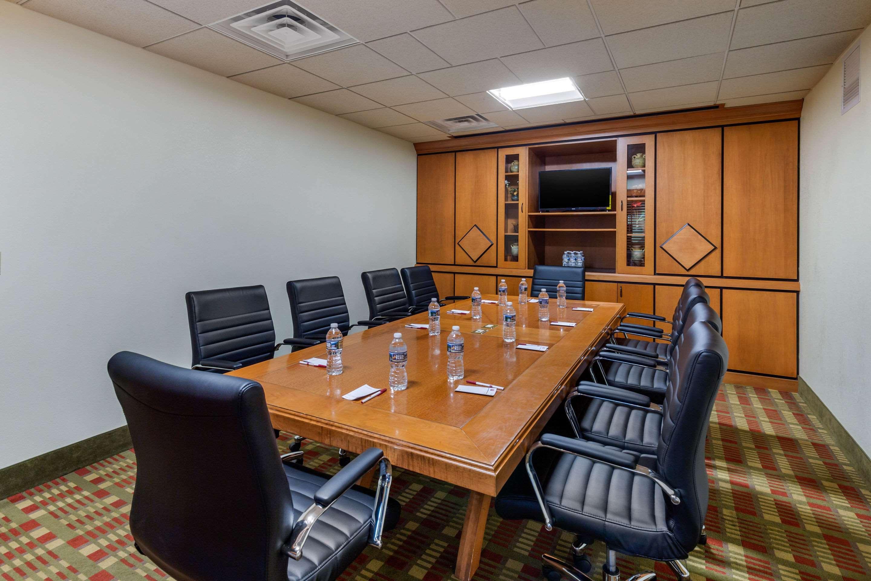 Holiday Inn Express & Suites Leesburg - Historic District By Ihg Ngoại thất bức ảnh