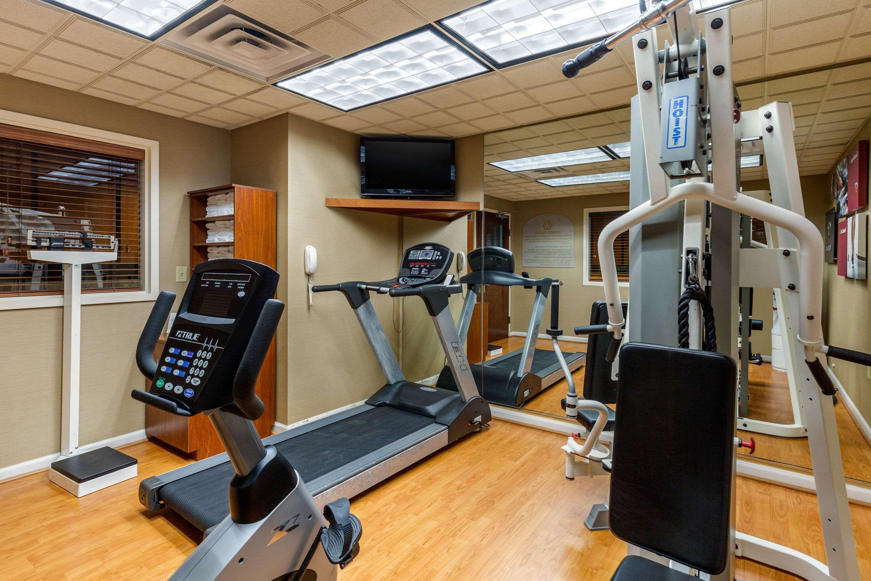 Holiday Inn Express & Suites Leesburg - Historic District By Ihg Ngoại thất bức ảnh