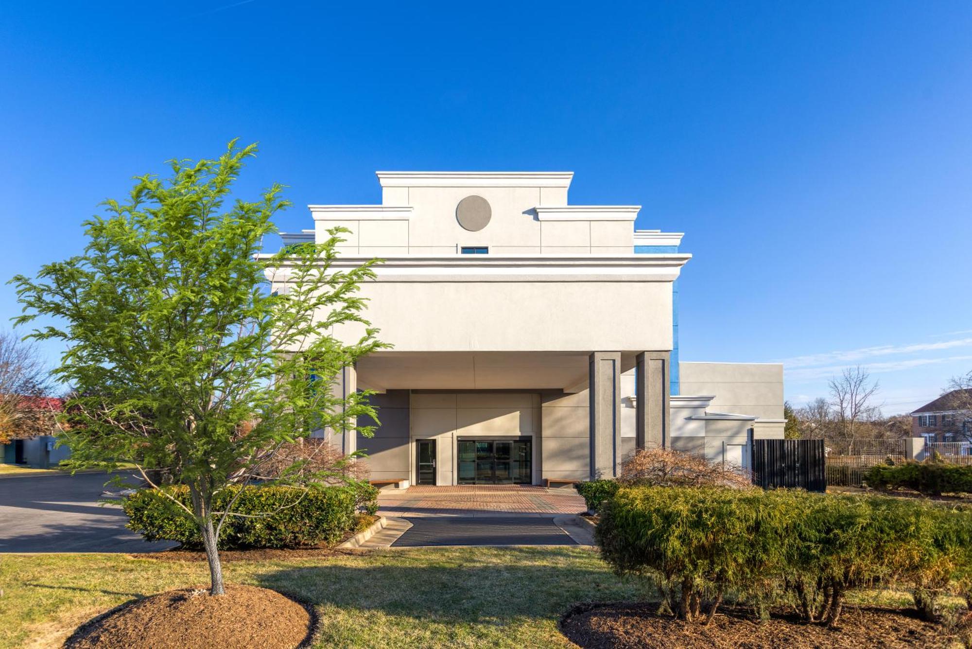 Holiday Inn Express & Suites Leesburg - Historic District By Ihg Ngoại thất bức ảnh