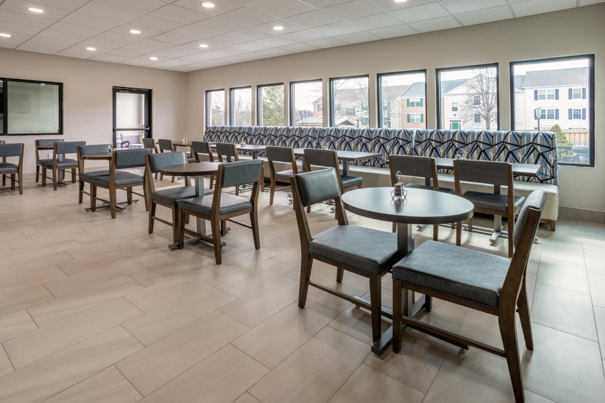 Holiday Inn Express & Suites Leesburg - Historic District By Ihg Ngoại thất bức ảnh